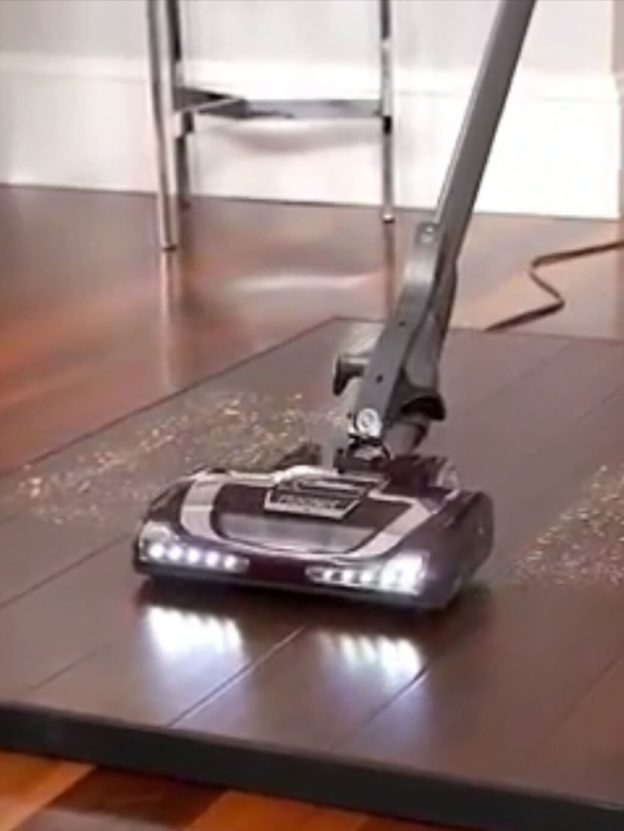 What's the Best Shark Vacuum Cleaner to Buy for Pet Hair,Carpet,Hardwood,Multi Floors? Vacuum
